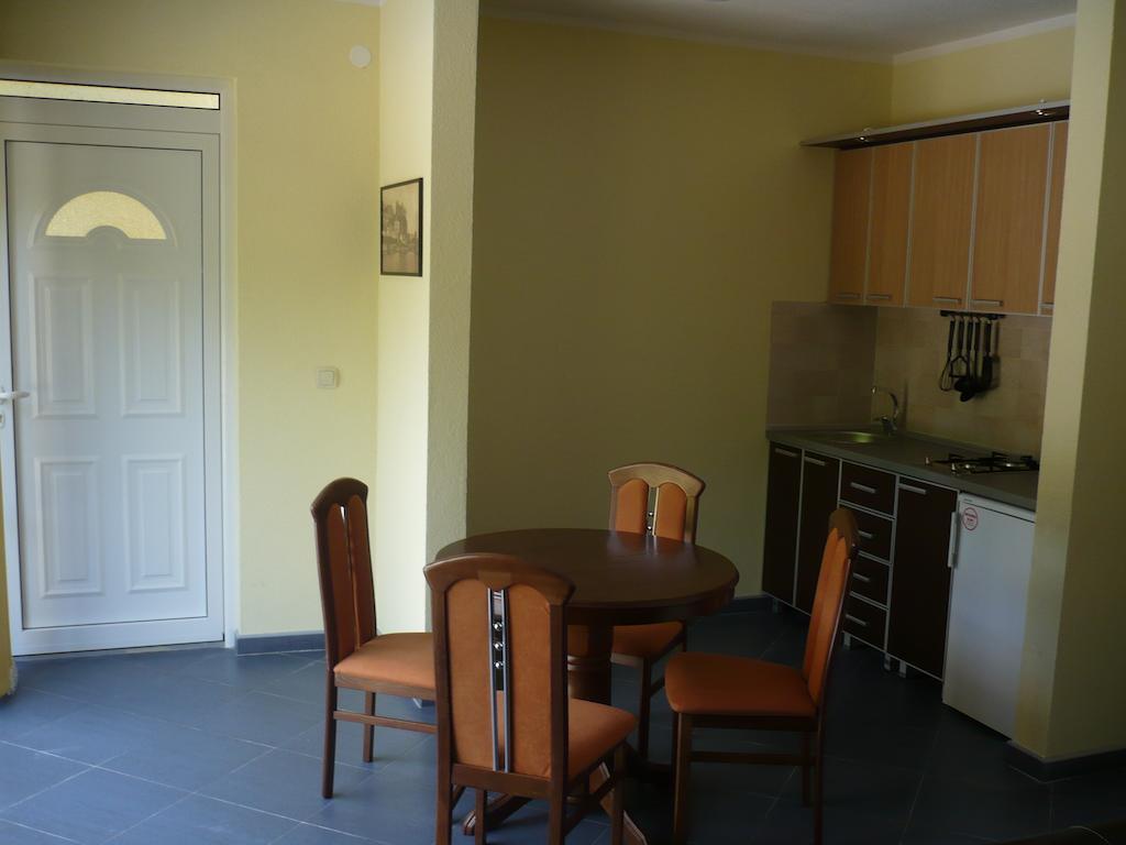 Crypto Villa G Herceg Novi Buitenkant foto